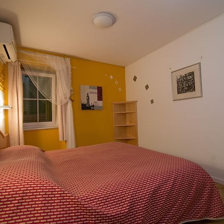 Bed&Breakfast Saturn Veli Lošinj Exterior foto