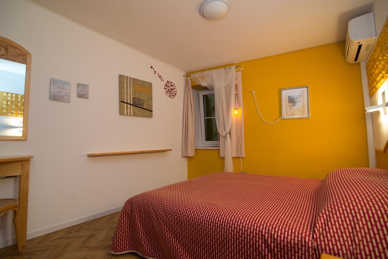 Bed&Breakfast Saturn Veli Lošinj Exterior foto